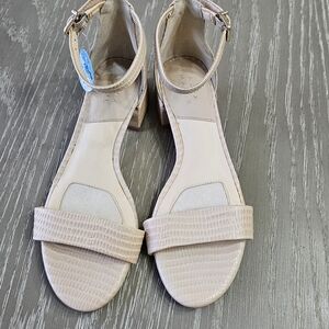 Alex Marie Malahn Dress Sandal Block Heel Spanish Sand Size 6M